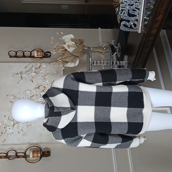 American Eagle Women's Plaid Fleece Sherpa Oversize Hoodie Sweater. Size M - Picture 11 of 17